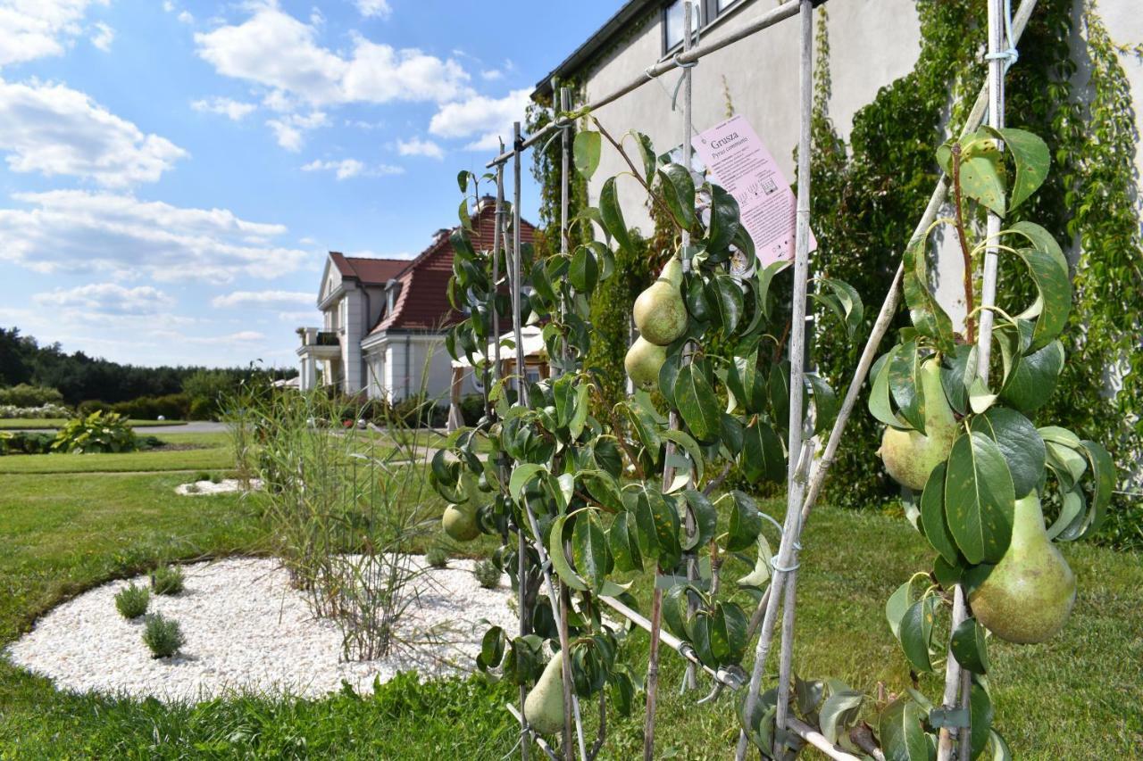 Eco Nieborow Hotel Exterior foto